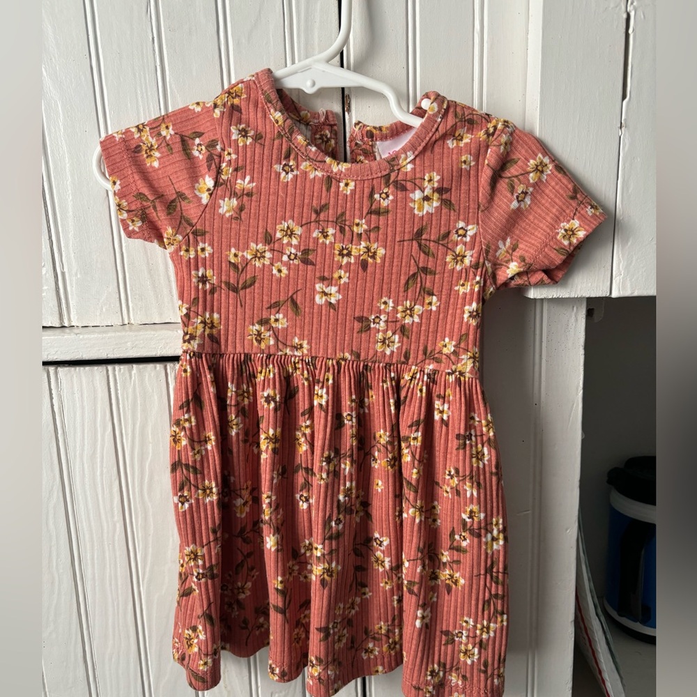 Little girls dress